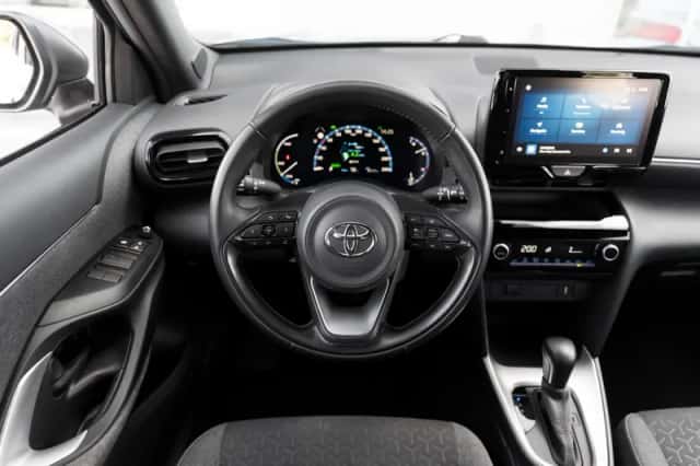 Toyota Yaris Cross (2022) thumbnail 5