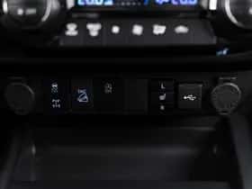 Toyota Hilux (2024) thumbnail 21