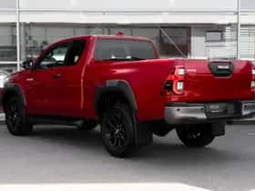 Toyota Hilux (2024) thumbnail 8