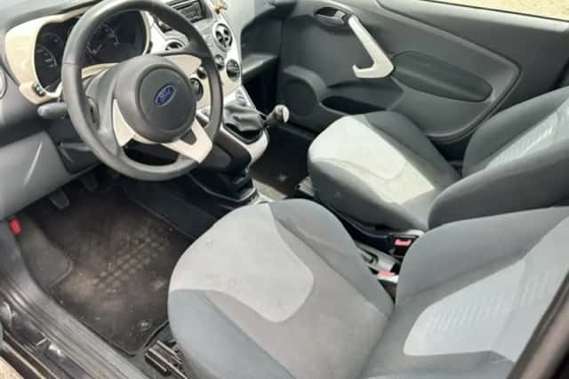 Ford Ka (2010) thumbnail 4