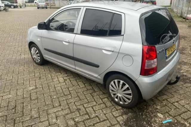 Kia Picanto (2007) thumbnail 3
