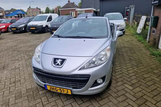 Peugeot 207 (2010) thumbnail 6