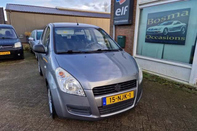 Suzuki Splash (2010) thumbnail 3