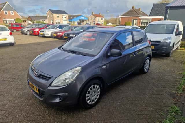 Hyundai i20 (2010) thumbnail 6