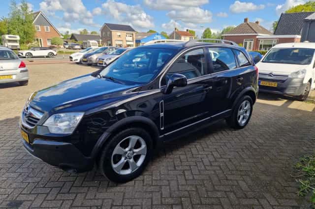 Opel Antara (2007) thumbnail 5