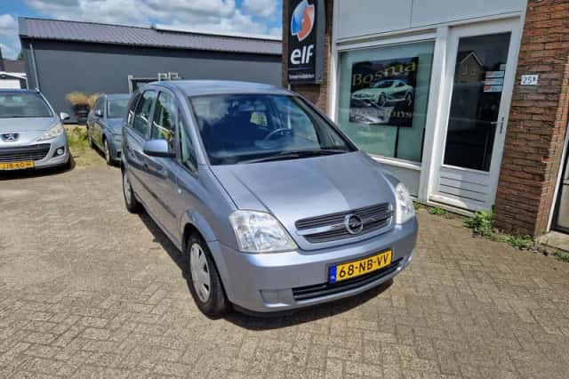 Opel Meriva (2003) thumbnail 3