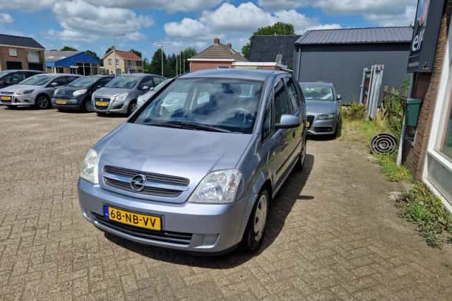 Opel Meriva (2003) thumbnail 6