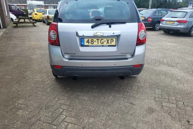 Chevrolet Captiva (2006) thumbnail 6