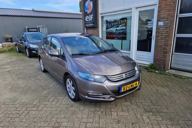 Honda Insight (2010) thumbnail 2