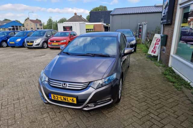 Honda Insight (2010) thumbnail 5