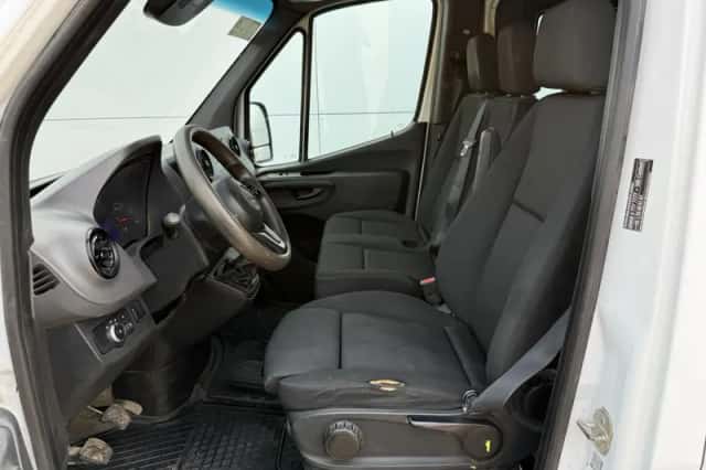 Mercedes-Benz Sprinter (2020) thumbnail 6