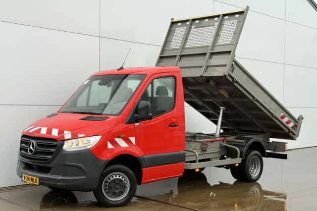 Mercedes-Benz Sprinter (2020) thumbnail 1