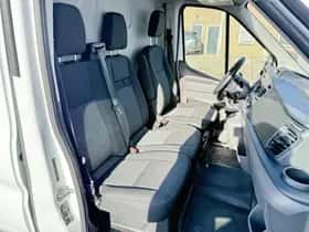 Ford Transit thumbnail 7