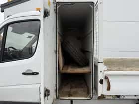 Mercedes-Benz Sprinter thumbnail 9