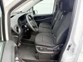 Mercedes-Benz Vito (2024) thumbnail 6
