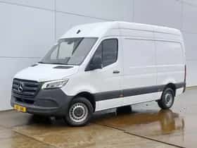Mercedes-Benz Sprinter (2021) thumbnail 1