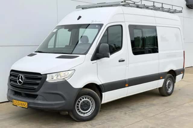 Mercedes-Benz Sprinter (2021) thumbnail 1
