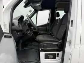 Mercedes-Benz Sprinter (2021) thumbnail 6