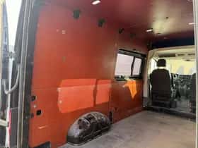Volkswagen Crafter (2021) thumbnail 10