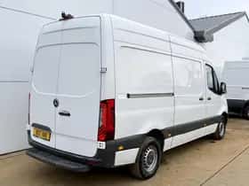 Mercedes-Benz Sprinter (2021) thumbnail 3