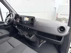 Mercedes-Benz Sprinter (2022) thumbnail 8