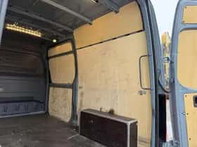 Mercedes-Benz Sprinter (2023) thumbnail 13
