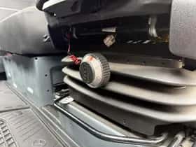 Mercedes-Benz Sprinter (2023) thumbnail 23