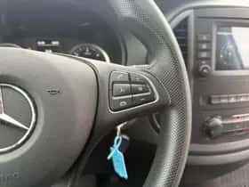 Mercedes-Benz Vito (2023) thumbnail 18