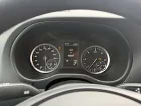 Mercedes-Benz Vito (2023) thumbnail 21