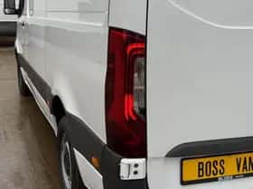 Mercedes-Benz Sprinter (2021) thumbnail 23