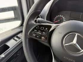 Mercedes-Benz Sprinter (2022) thumbnail 16