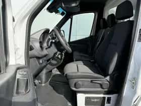 Mercedes-Benz Sprinter (2022) thumbnail 5
