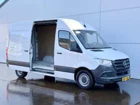 Mercedes-Benz Sprinter (2022) thumbnail 5