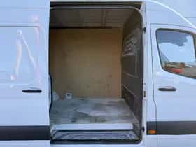 Mercedes-Benz Sprinter (2022) thumbnail 9