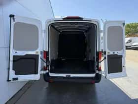 Ford E transit 68kwh 184pk (2023) thumbnail 12