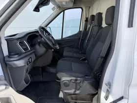 Ford E transit 68kwh 184pk (2023) thumbnail 8