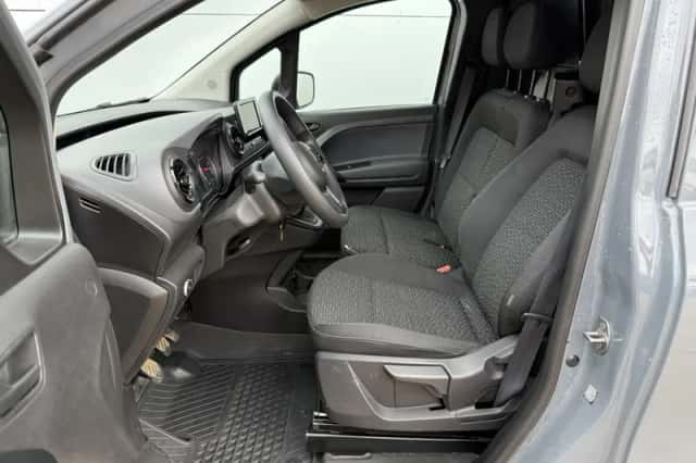 Mercedes-Benz Citan (2024) thumbnail 6