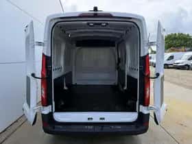 Maxus eDeliver9 (2024) thumbnail 10