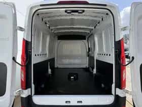 Maxus eDeliver9 (2024) thumbnail 12