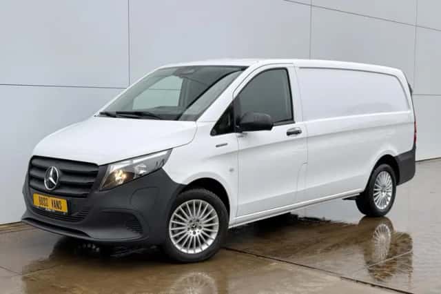 Mercedes-Benz eVito (2024) thumbnail 1