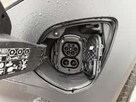Mercedes-Benz eVito (2024) thumbnail 29