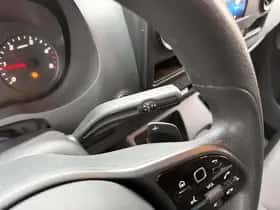 Mercedes-Benz Sprinter (2023) thumbnail 21
