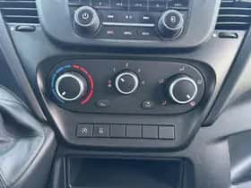 Iveco Daily (2022) thumbnail 15