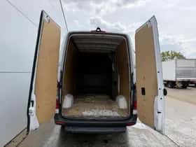 Mercedes-Benz Sprinter (2021) thumbnail 10