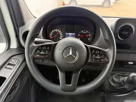 Mercedes-Benz Sprinter (2023) thumbnail 18