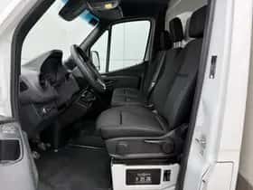 Mercedes-Benz Sprinter (2023) thumbnail 5