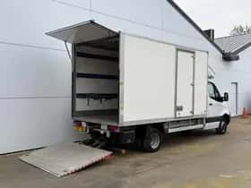 Mercedes-Benz Sprinter (2023) thumbnail 8