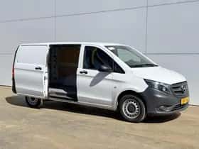 Mercedes-Benz Vito (2023) thumbnail 5