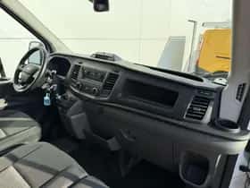 Ford Transit thumbnail 8