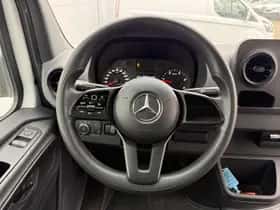 Mercedes-Benz Sprinter (2022) thumbnail 18